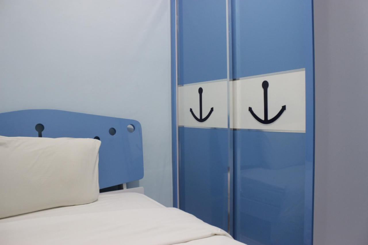 Stylish And Comfy 2br Grand Afrika By Travelio Apartemen
