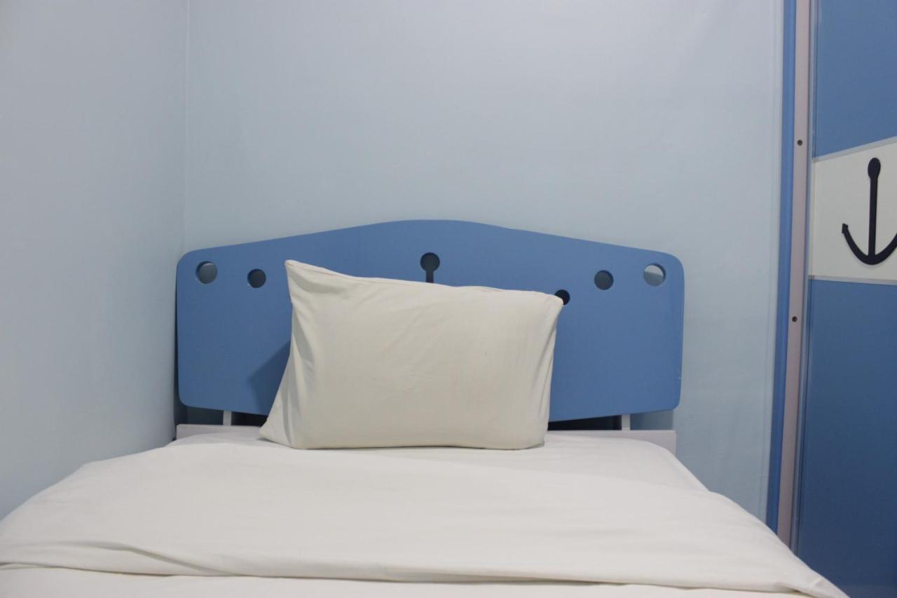 Stylish And Comfy 2br Grand Afrika By Travelio Bandung
